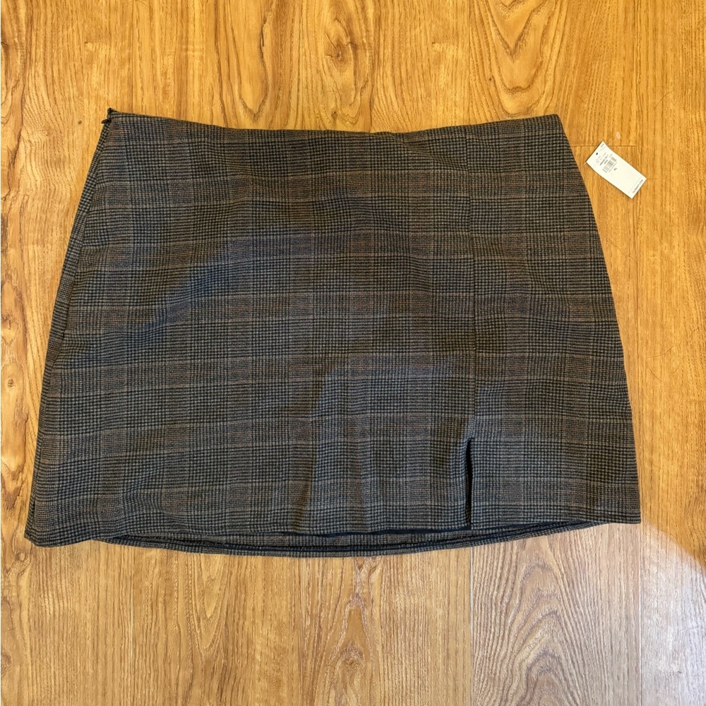 Plaid mini skirt